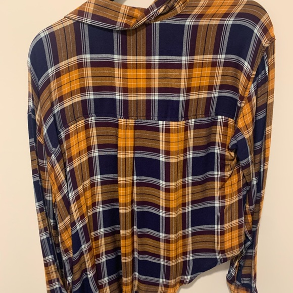 Cropped flannel shirt - Picture 3 of 3